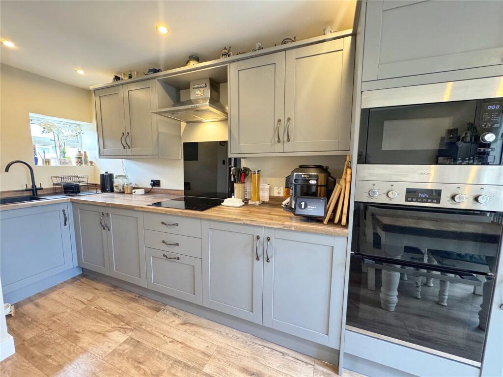 Additional image 3 of Dean Road, Helmshore, Rossendale, BB4