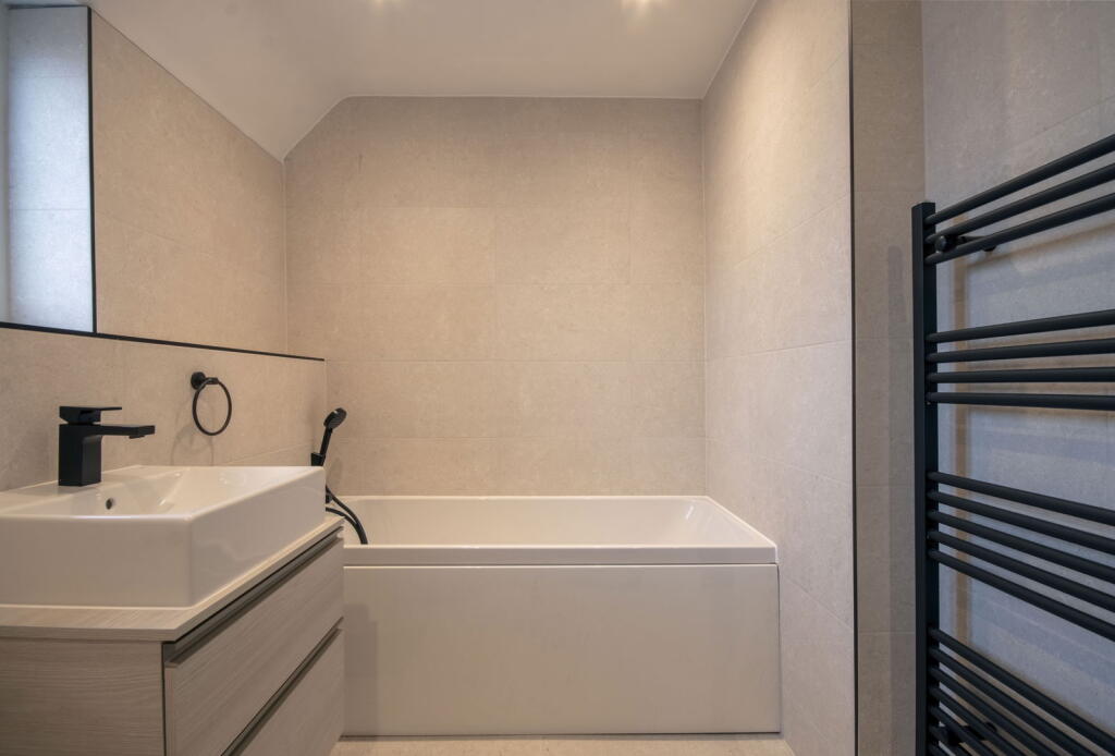 Additional image 58 of Henley Road, Henley-in-arden, B95 5NN