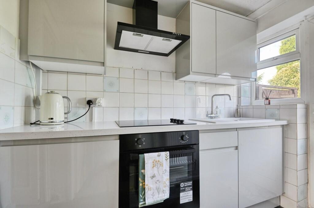 Additional image 9 of East View, Tamworth, Staffordshire