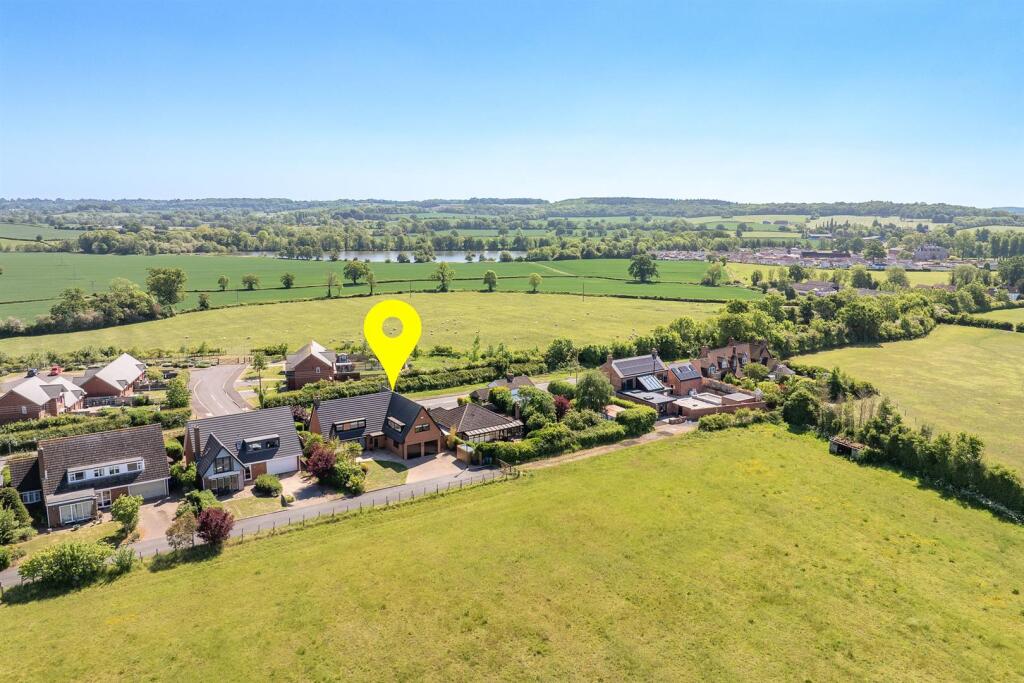 Additional image 45 of School Hill, Wootton Wawen, Henley-In-Arden