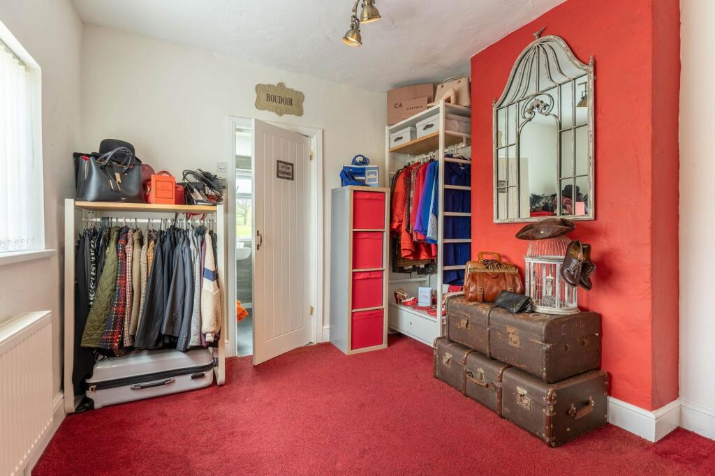 Additional image 10 of Rear Cottages, Alvechurch, B48