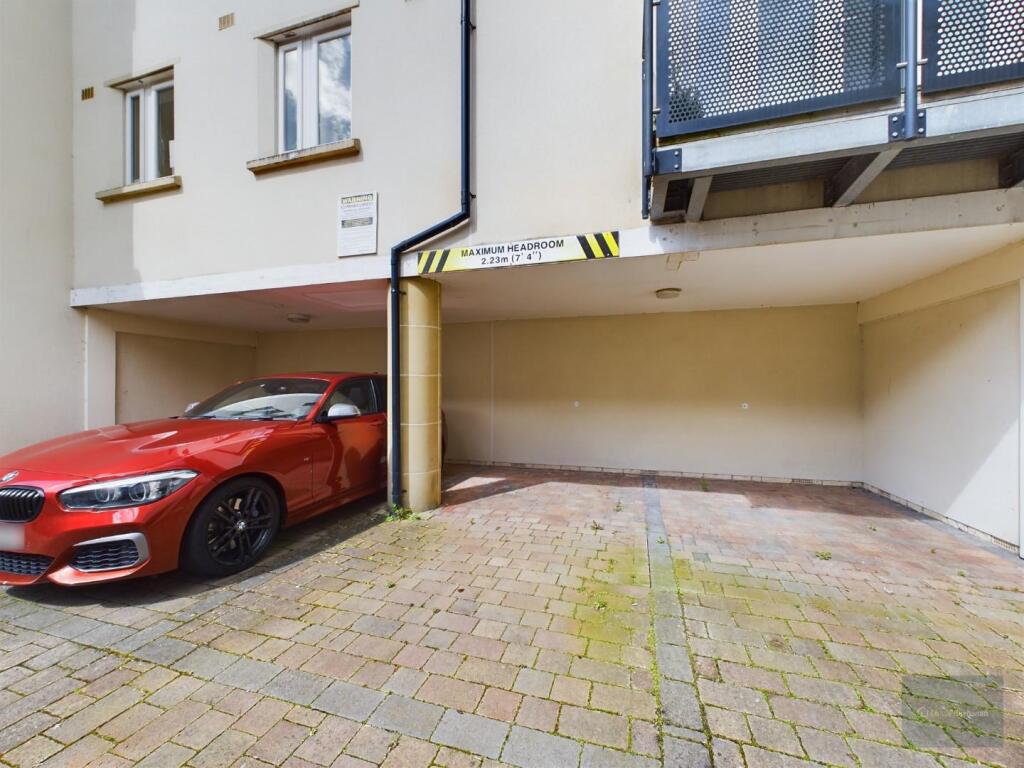 Additional image 8 of Grist Court, Bradford-On-Avon