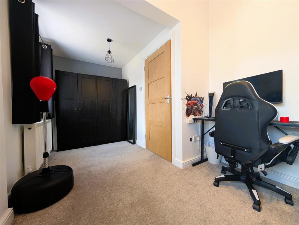 Additional image 14 of Cherry Orchard Avenue, Halesowen