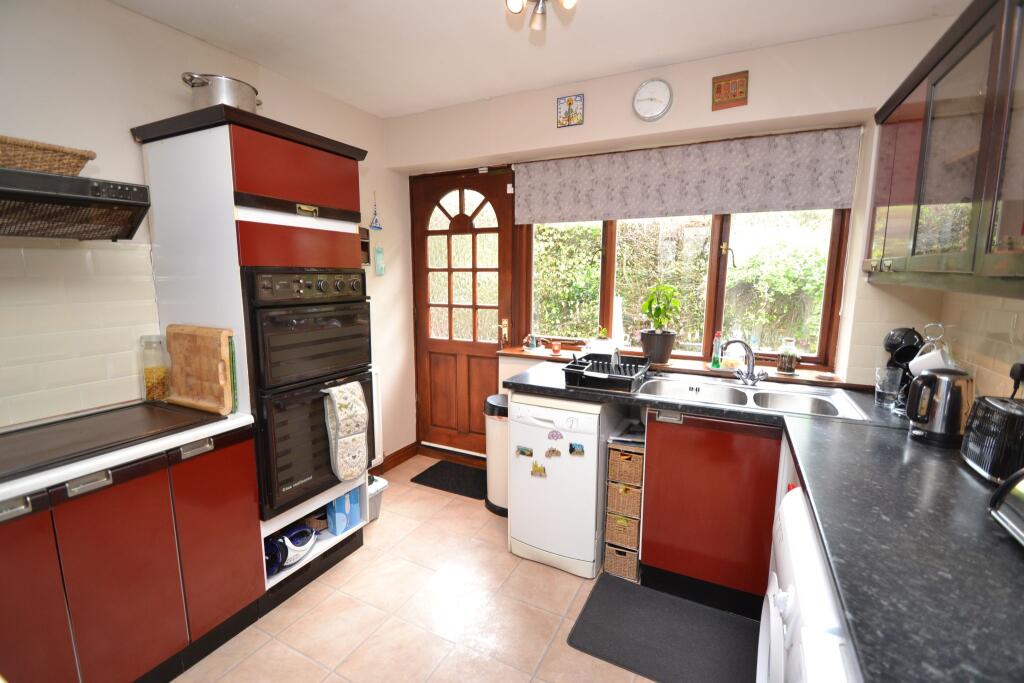 Additional image 7 of Ballantyne Road, Thackley,