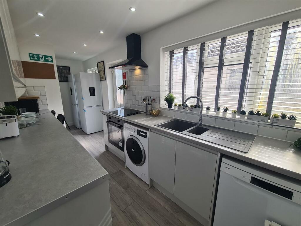 Additional image 6 of Lodge Road, Redditch