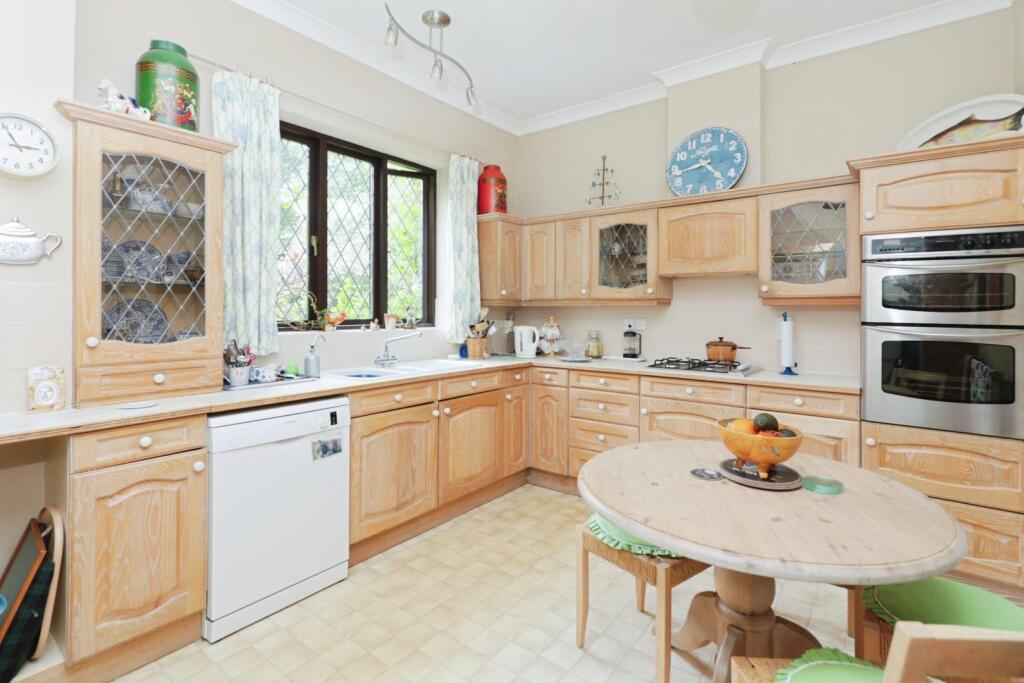 Additional image 5 of Longbarn, Parkfields, Arden Drive, Dorridge, Solihull