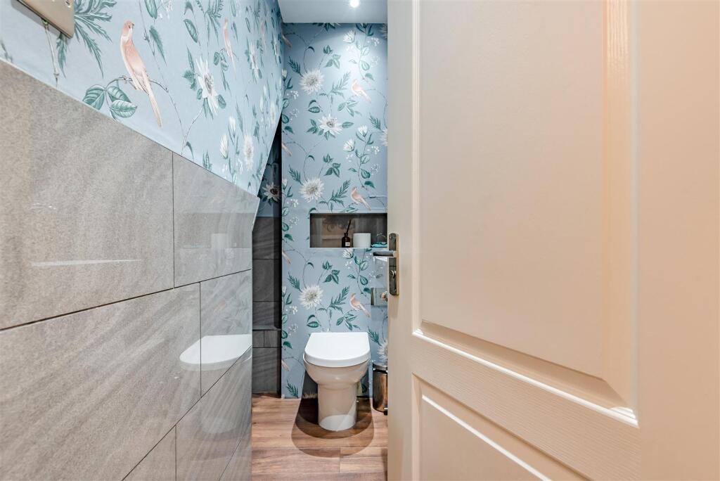 Additional image 3 of Ryknild Close, Sutton Coldfield