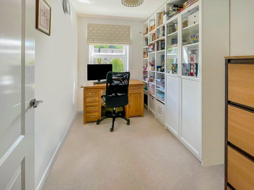 Additional image 17 of Canal Close, Bradford, West Yorkshire, BD10