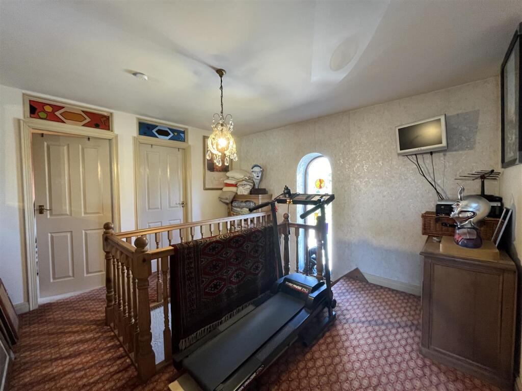 Additional image 10 of Abb Scott Lane, Low Moor, Bradford