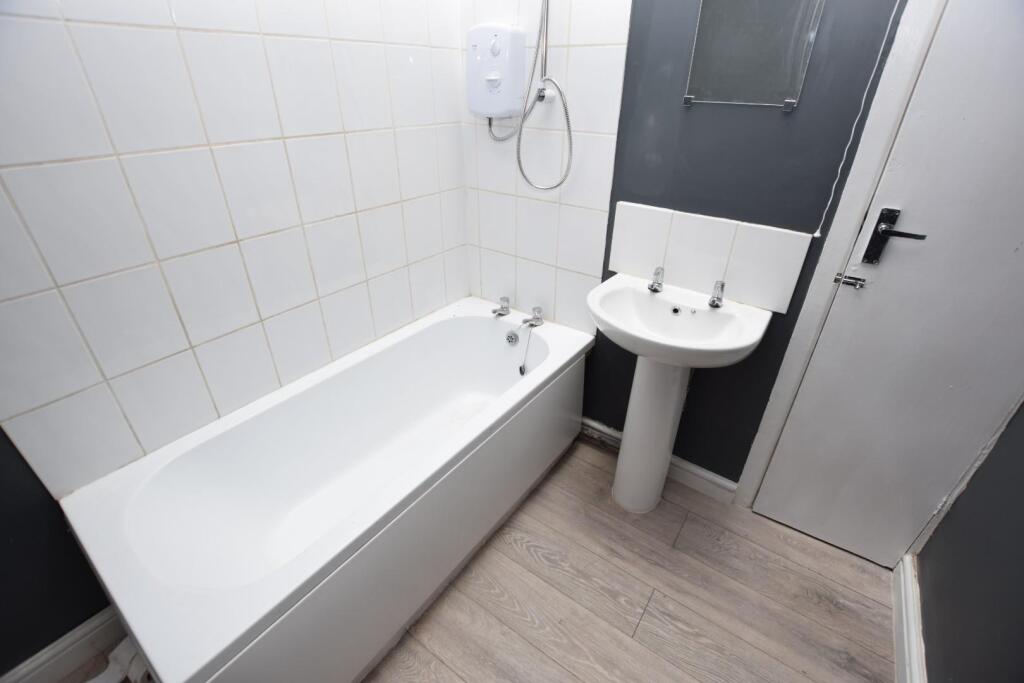 Additional image 18 of Albert Street, Burnley