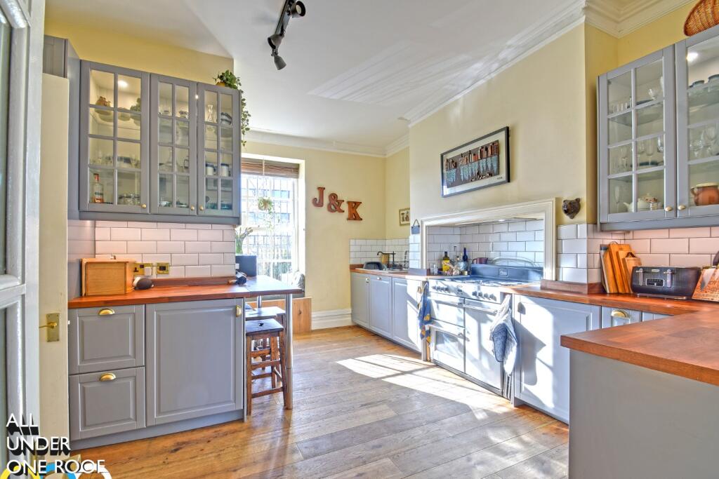 Additional image 7 of Bank Parade, Burnley