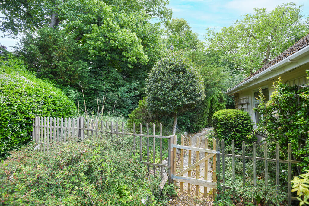 Additional image 29 of Victoria Road, Trowbridge