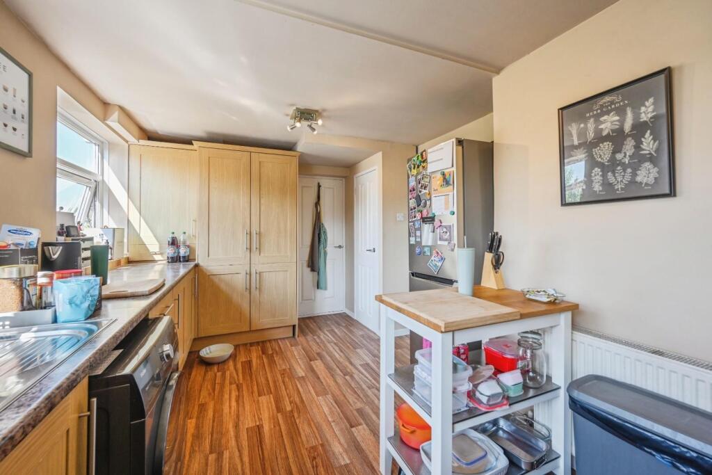 Additional image 8 of Mildenhall, Tamworth