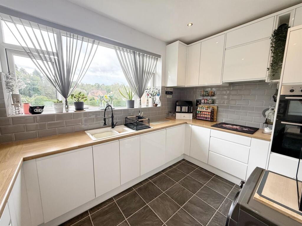 Additional image 9 of St Johns House Seymour Gardens, Four Oaks, Sutton Coldfield