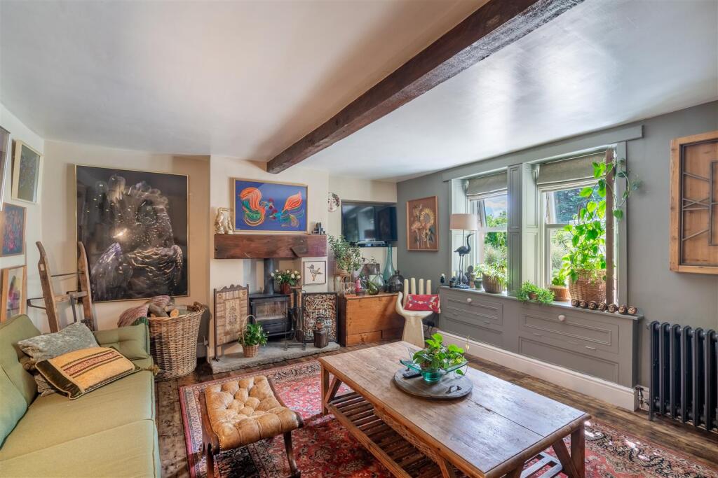 Additional image 6 of Character Property on Woodlands Drive