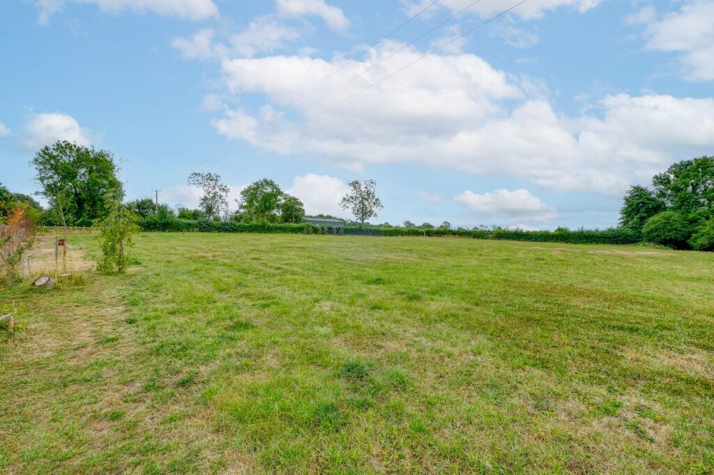 Additional image 29 of Droitwich Road, Bradley Green, B96