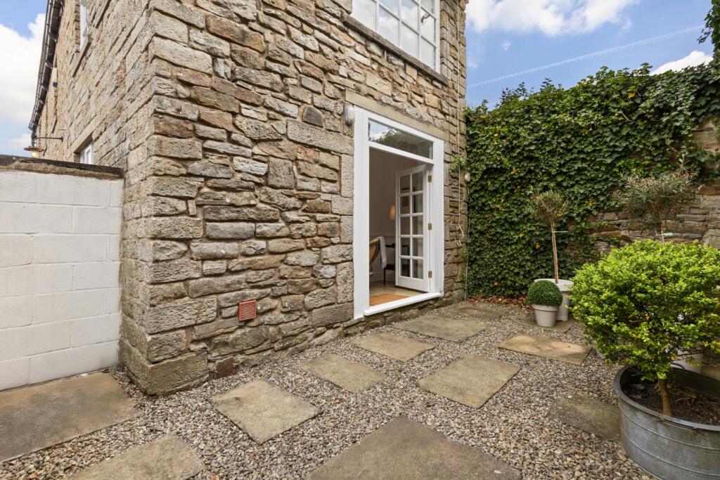 Additional image 36 of Hollins Lane, Accrington