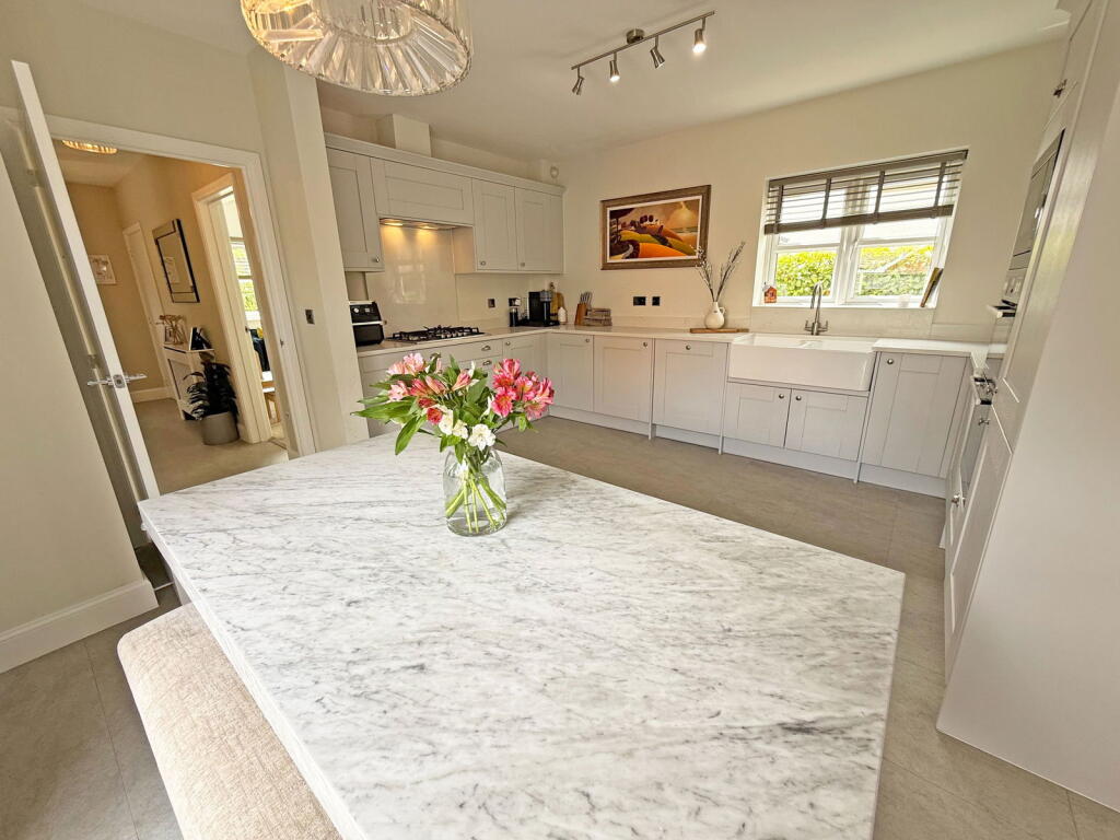 Additional image 19 of Hastings Close, Wythall, B47 6AW