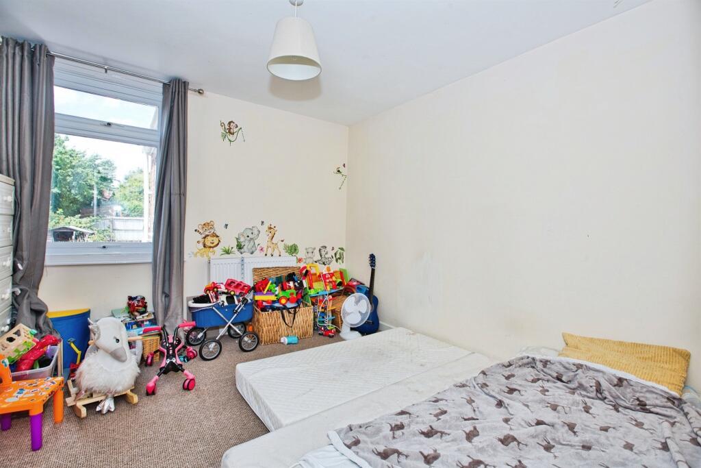 Additional image 13 of Grass Royal, Yeovil