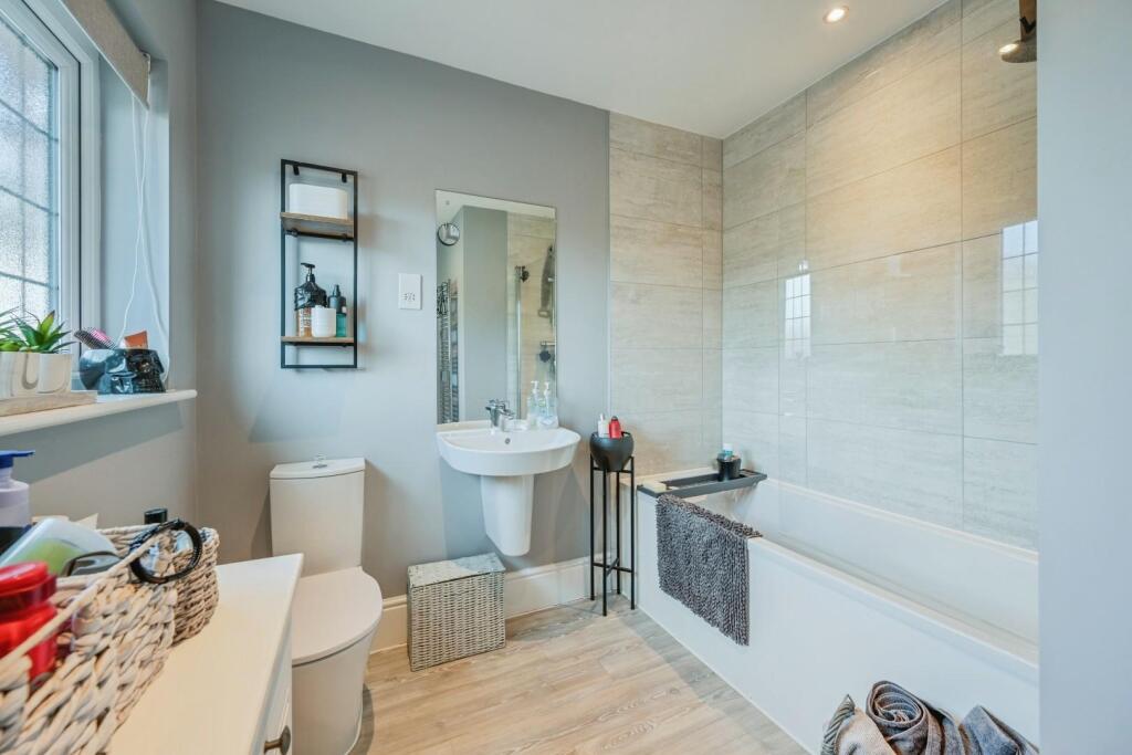 Additional image 17 of Rangemoor Crescent, Amington, Tamworth