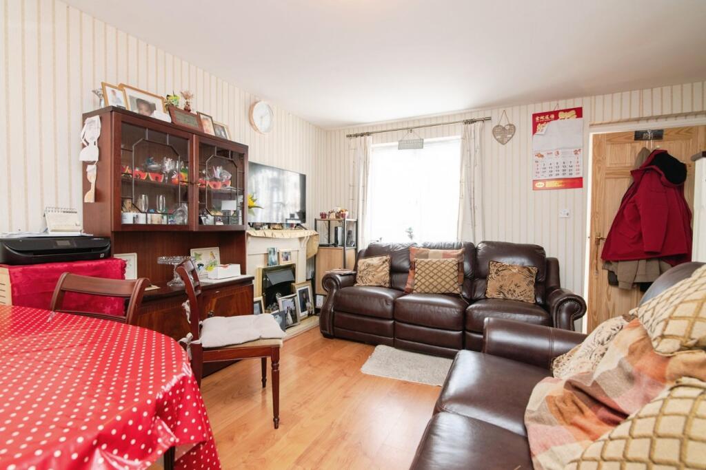 Additional image 2 of Macdonald Close, Tividale, Oldbury, B69