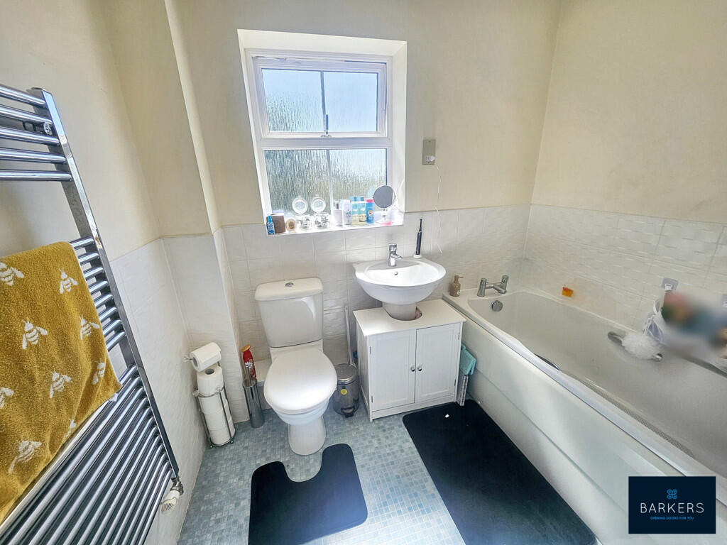 Additional image 9 of Threelands, Birkenshaw