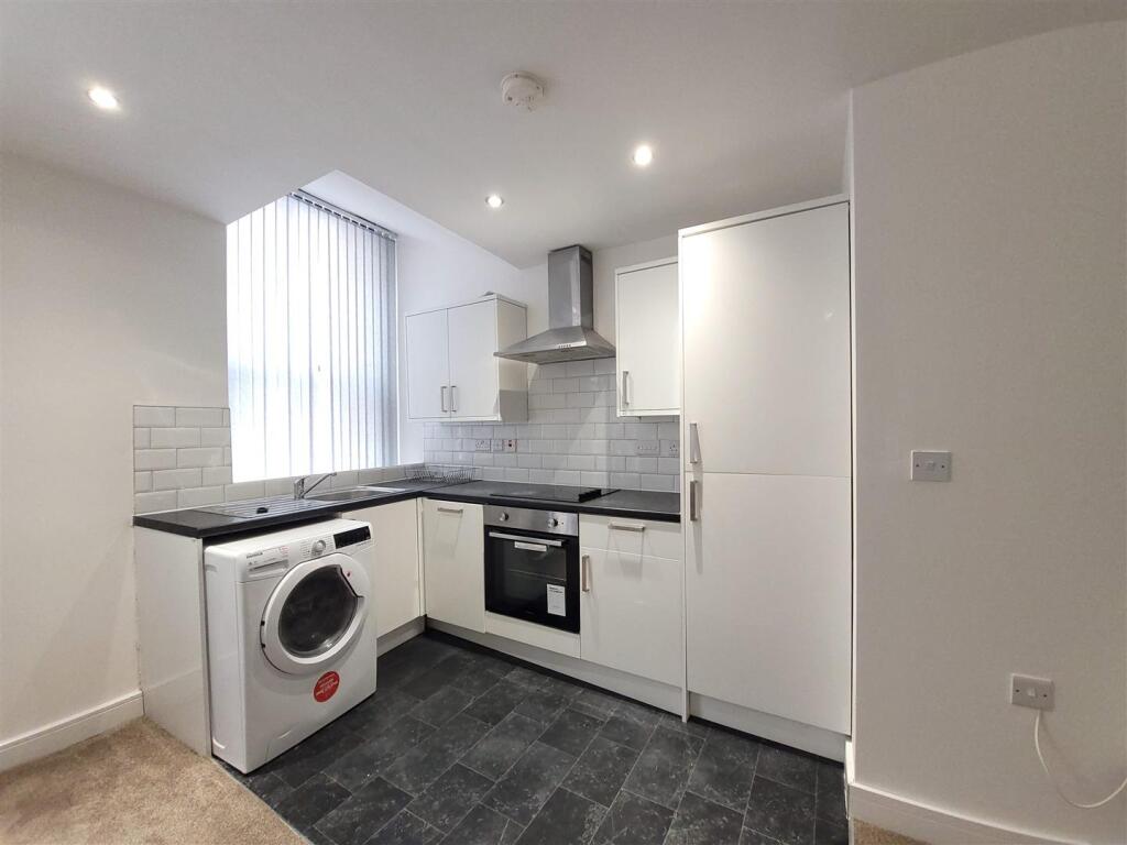 Additional image 2 of Flat 10 , law Russell House , 63 Vicar Lane, Bradford