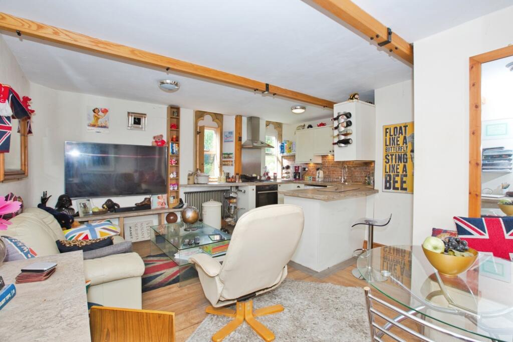 Additional image 4 of Great Western Terrace, Yeovil, Somerset, BA21