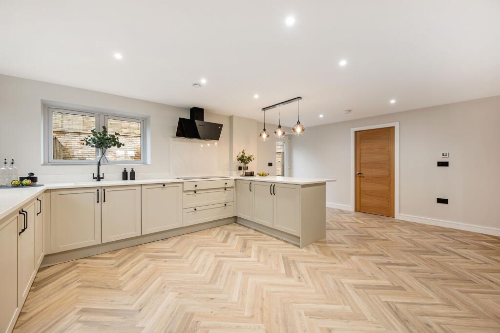 Additional image 33 of Holcombe Road, Helmshore