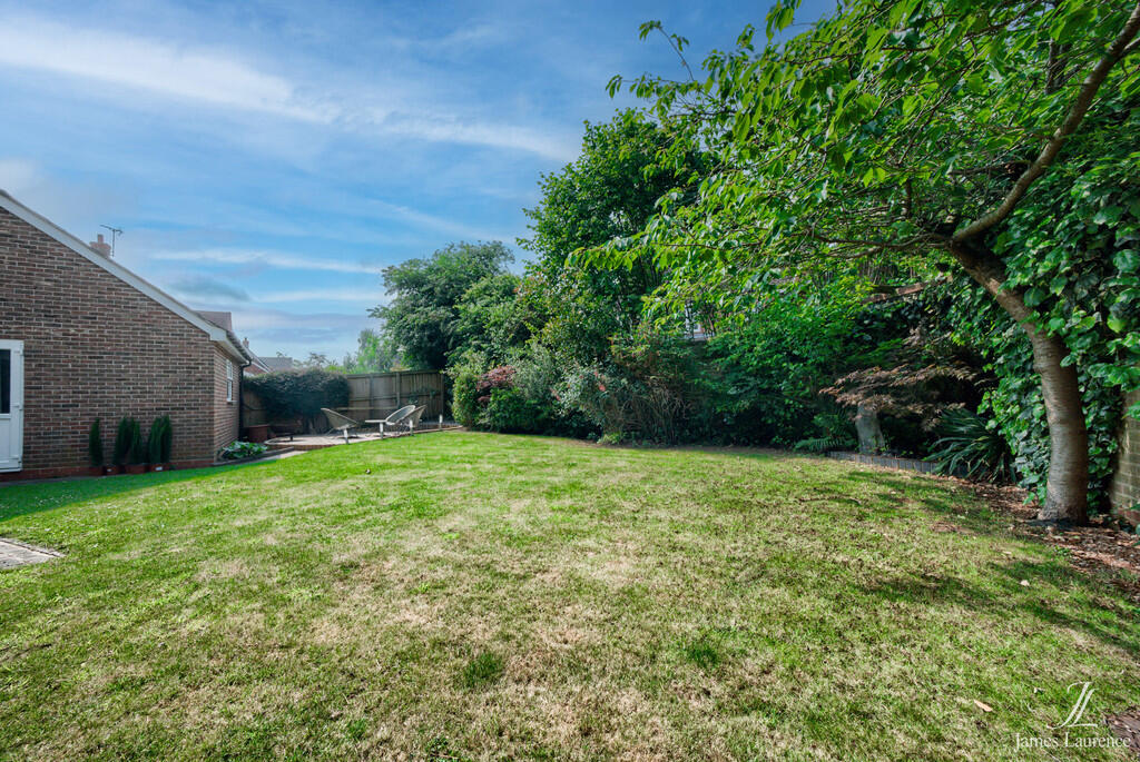 Additional image 31 of Spindle Lane, Dickens Heath, Solihull