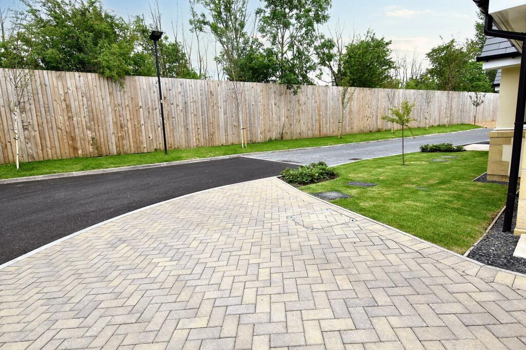 Additional image 15 of 2 Bed Semi-Detached Dormer Bungalow, Oak Tree Drive, Barrow BB7