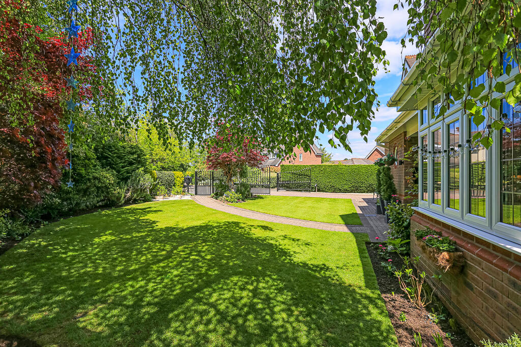 Additional image 45 of Gillott Close, Solihull