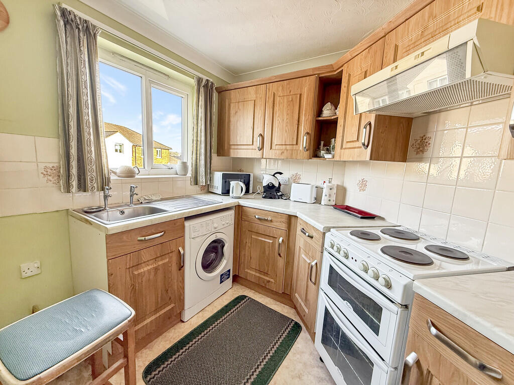 Additional image 4 of Chatham Court, Warminster