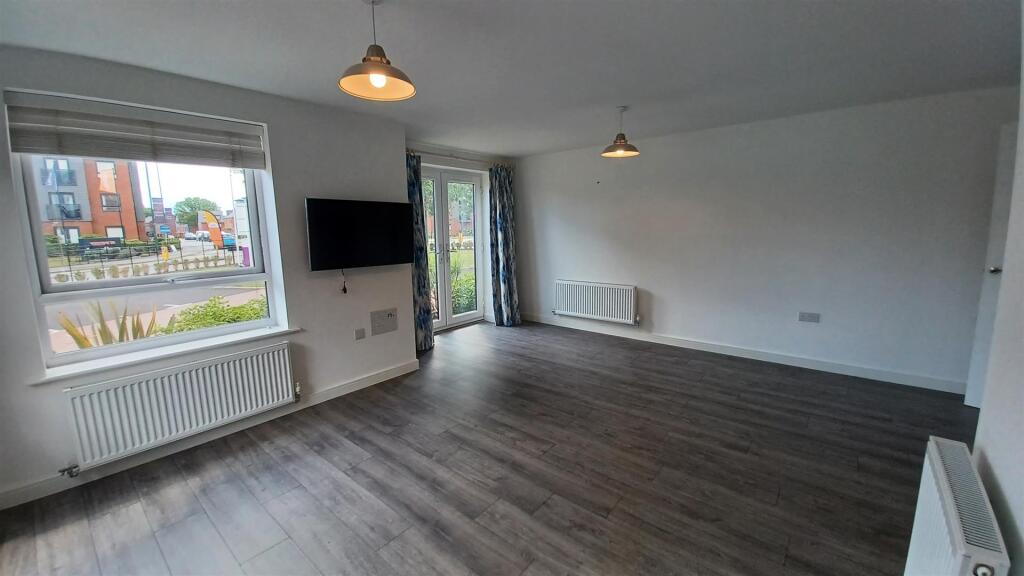 Additional image 6 of Aston Avenue, Shirley