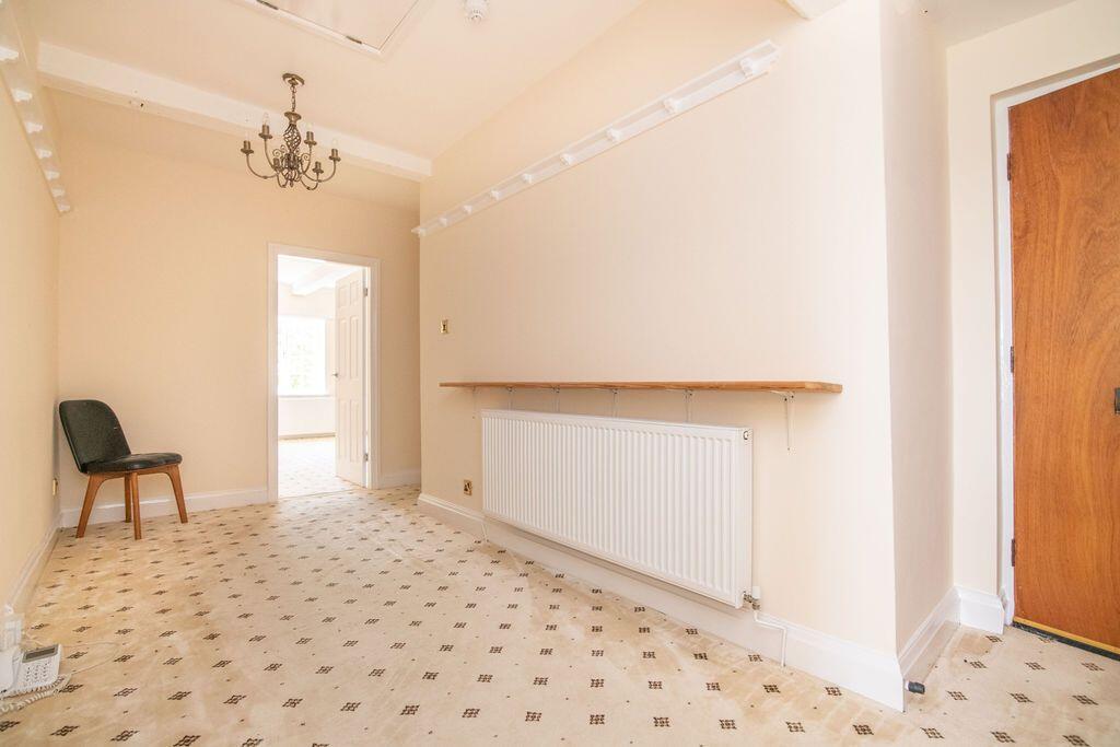 Additional image 6 of Flat 5, Beaudesert Park, Birmingham Road, Henley-in-Arden, B95 5QB