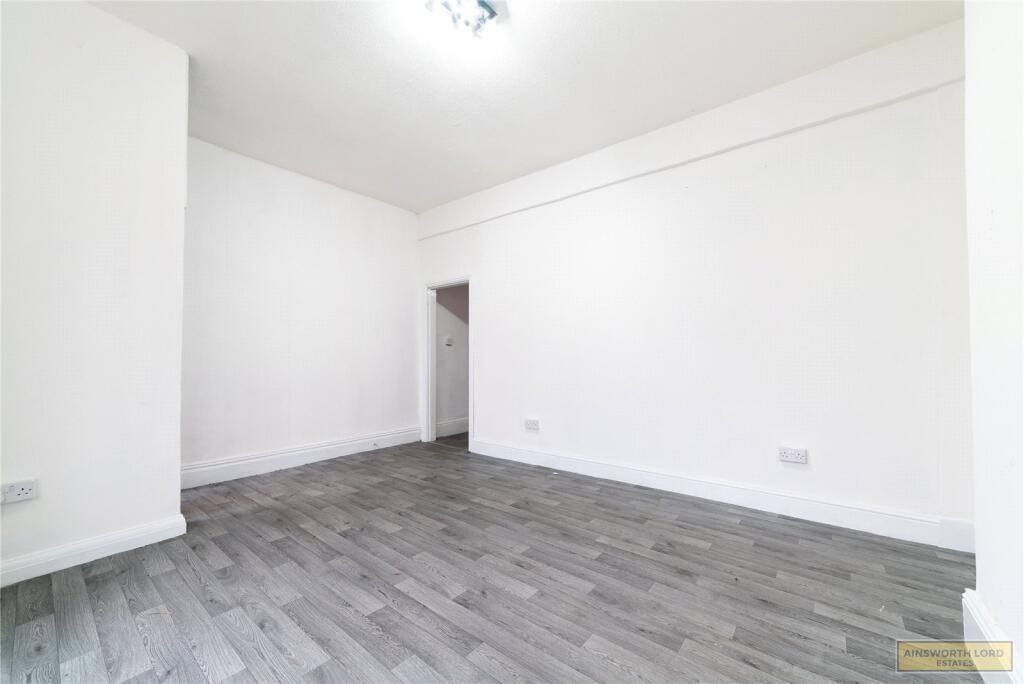 Additional image 4 of ***Blackburn Road, Darwen, Lancashire, BB3