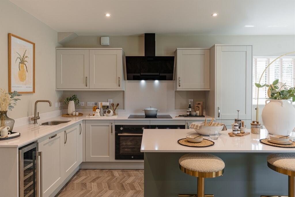 Additional image 14 of Chase Close, Wincanton, Somerset, BA9 9FU