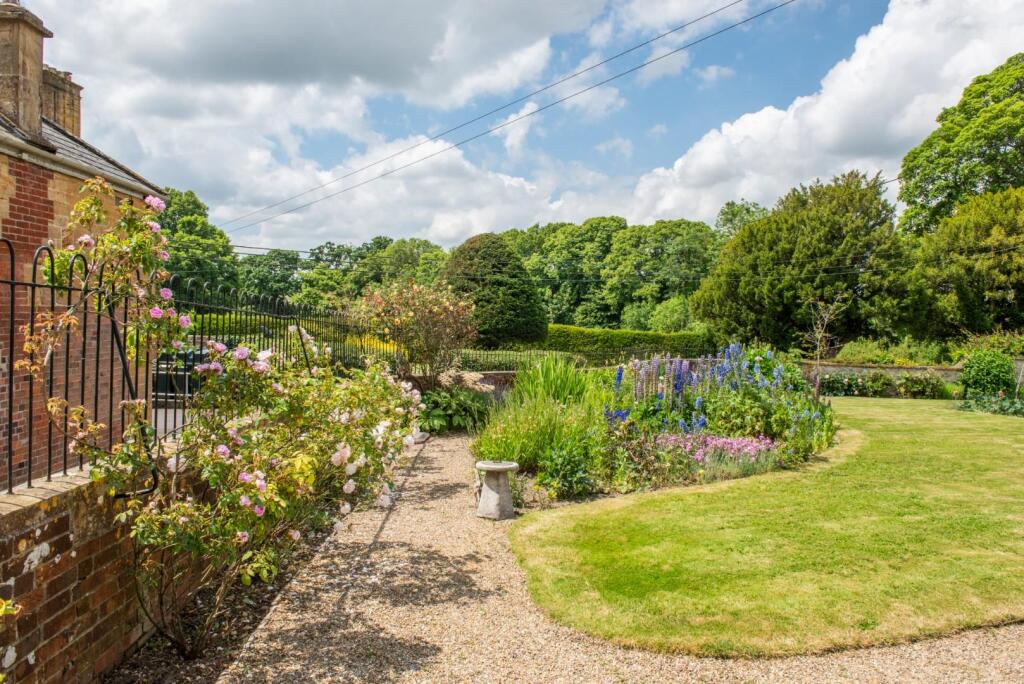 Additional image 31 of Thorne, Somerset