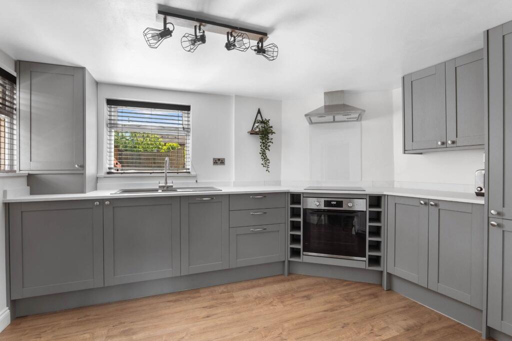 Additional image 5 of Birmingham Road, Alcester, B49