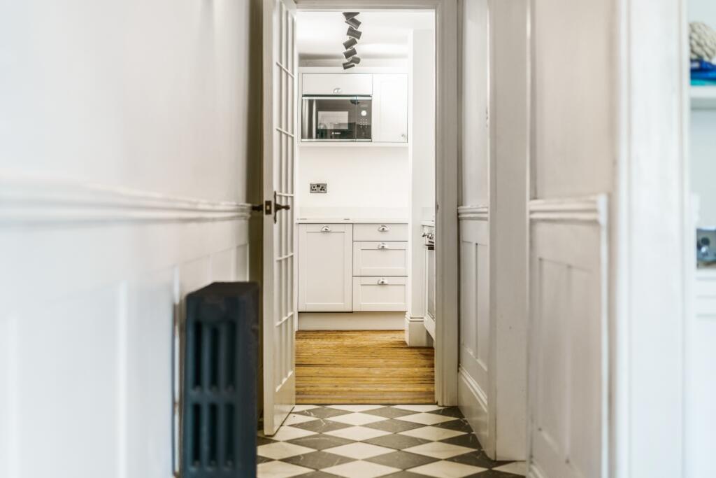 Additional image 5 of High Street, Henley-in-Arden, B95