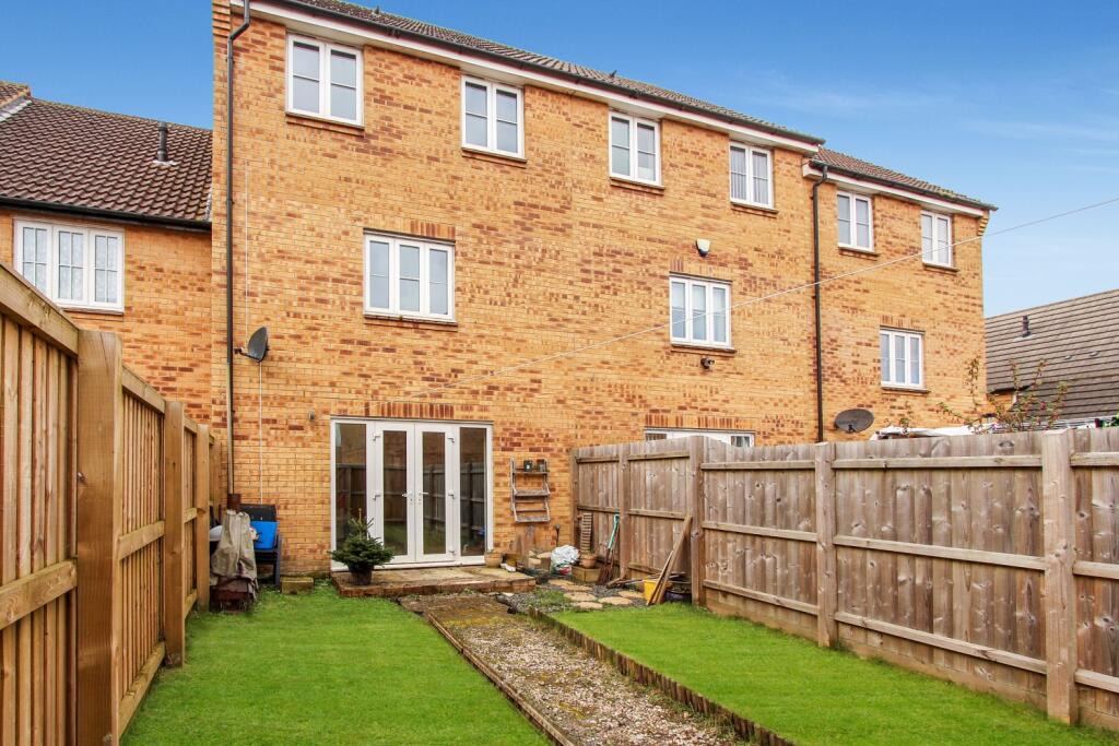 Additional image 16 of 90 Shrewsbury Road, Yeovil