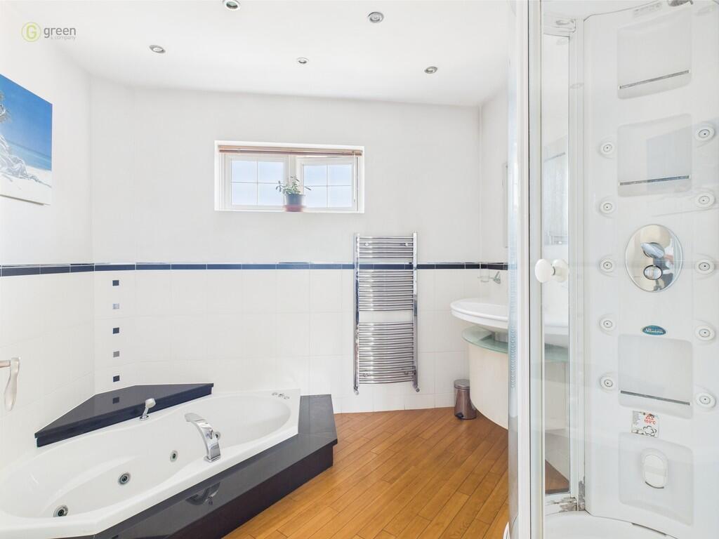 Additional image 17 of Moat Drive, Drayton Bassett