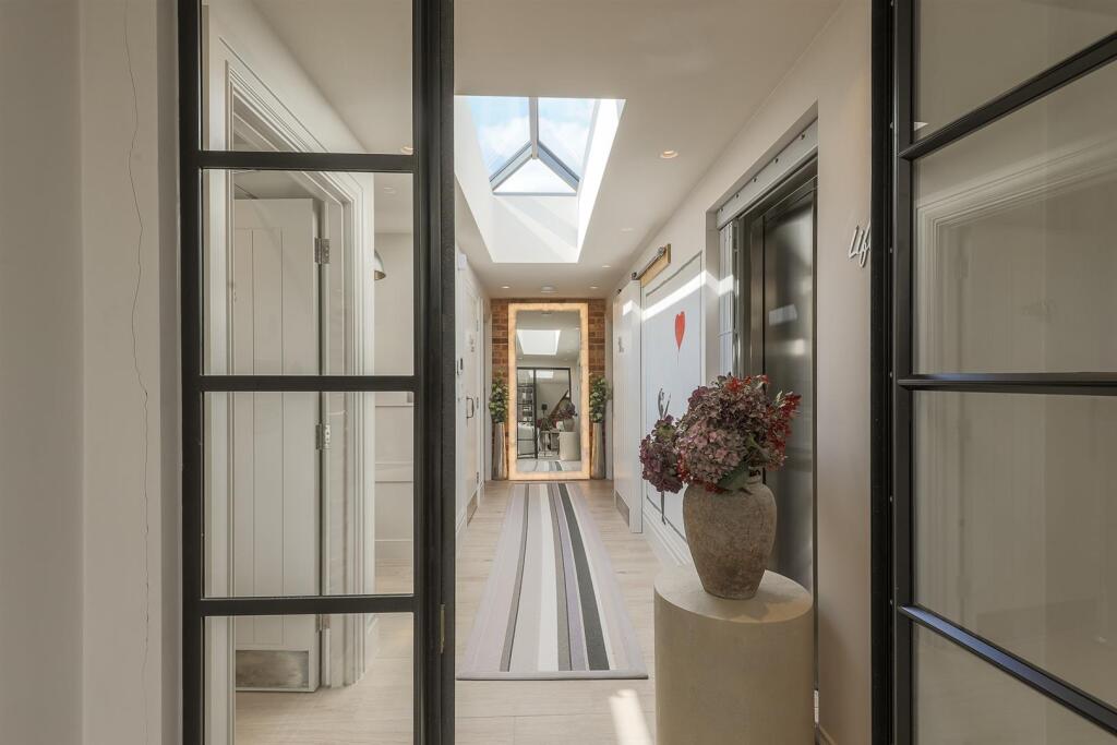 Additional image 17 of The Penthouse, Forge Place, Henley-in-Arden
