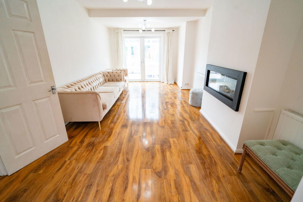 Additional image 2 of Stanway Road, Shirley, Solihull, B90 3JG