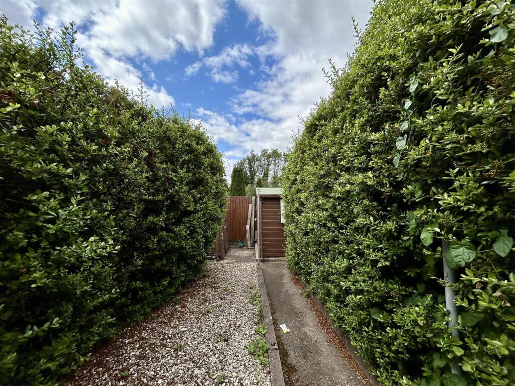 Additional image 19 of Beauty Bank, Cradley Heath