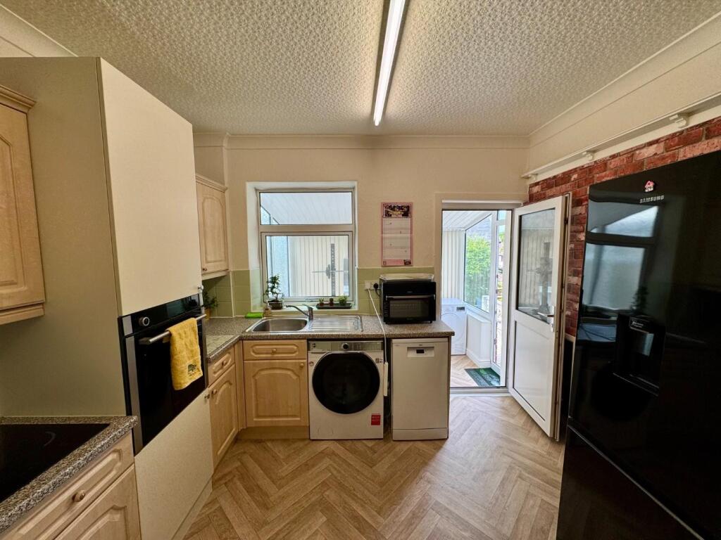 Additional image 11 of Berkshire Avenue, Burnley