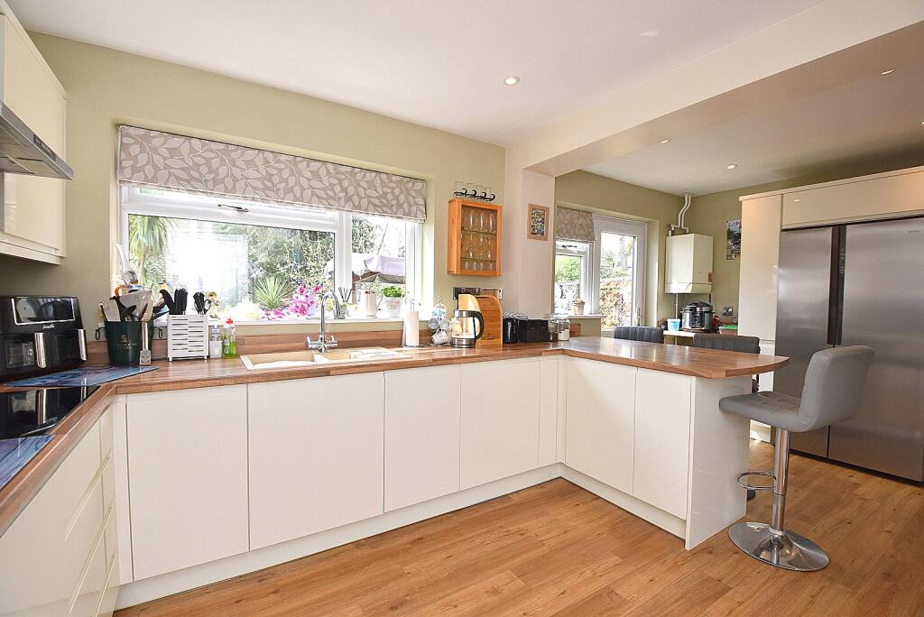 Additional image 2 of Southgate Drive, Wincanton, Somerset, BA9