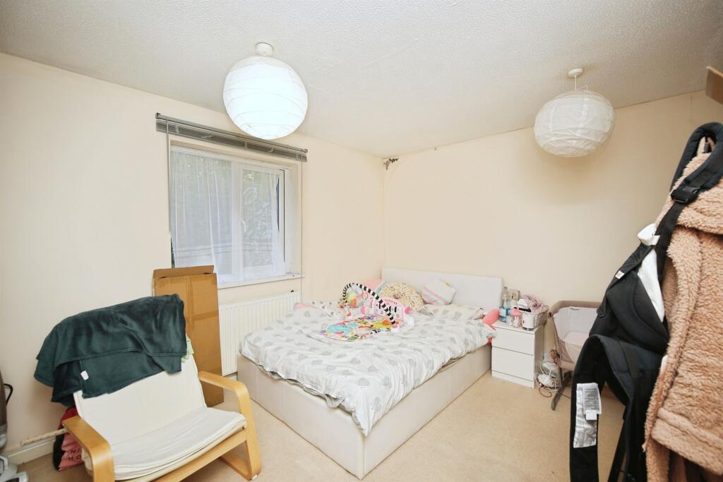 Additional image 10 of Huins Close, Redditch