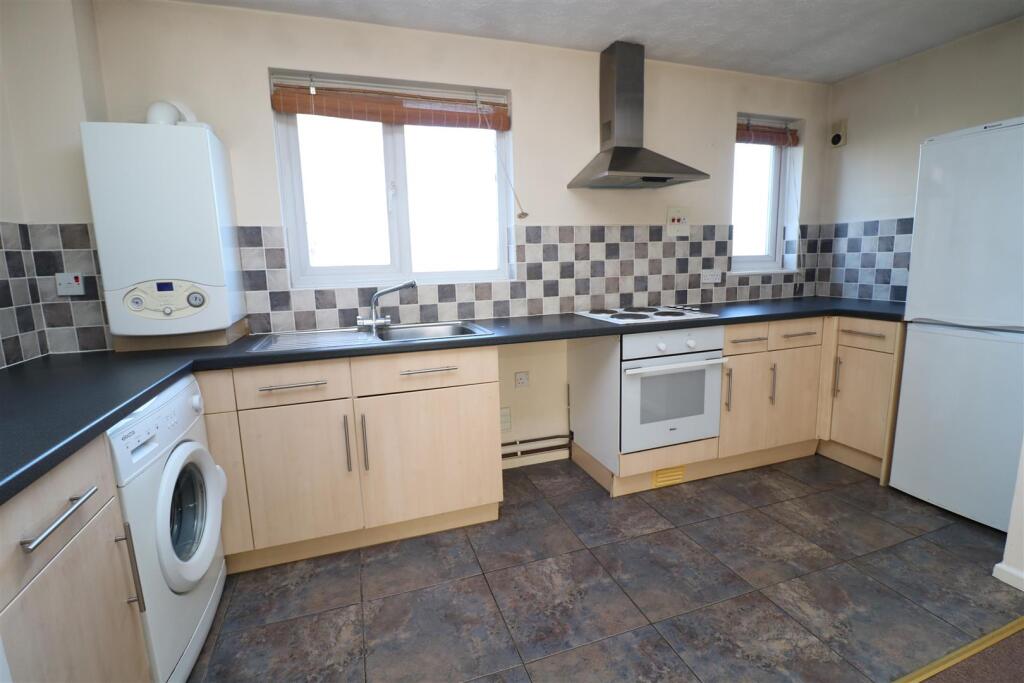 Additional image 2 of Buckleaze Close, Trowbridge