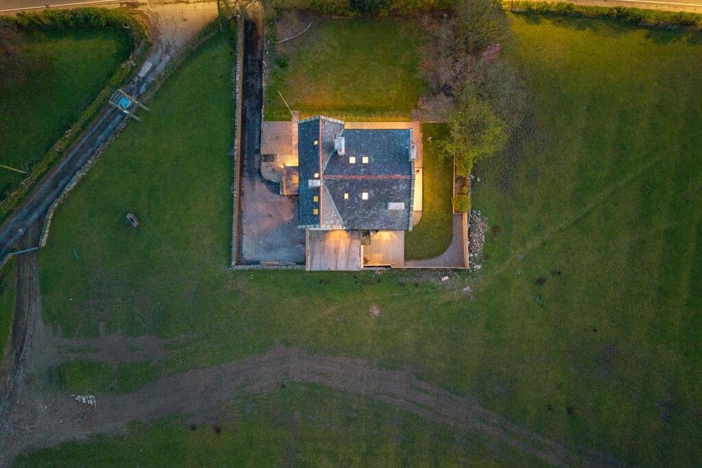 Additional image 84 of Grane Lodge, Rossendale, BB4 | Grand Victorian Home with Views, Style & Space Over Three Floors